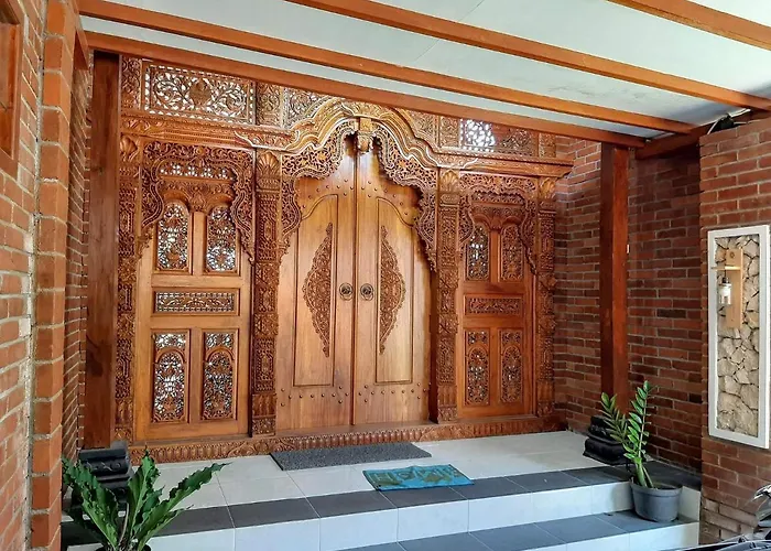 Villa nDalem Sidoarum Syariah Yogyakarta